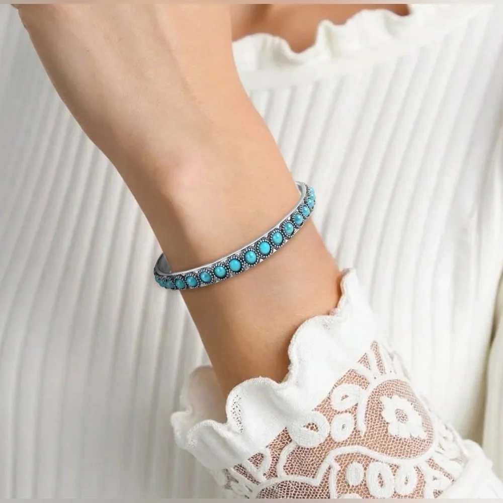Silver and Turquoise Women's Bracelet NWT